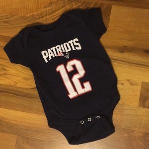 Patriots 0-3 mth body suit Tom Brady
